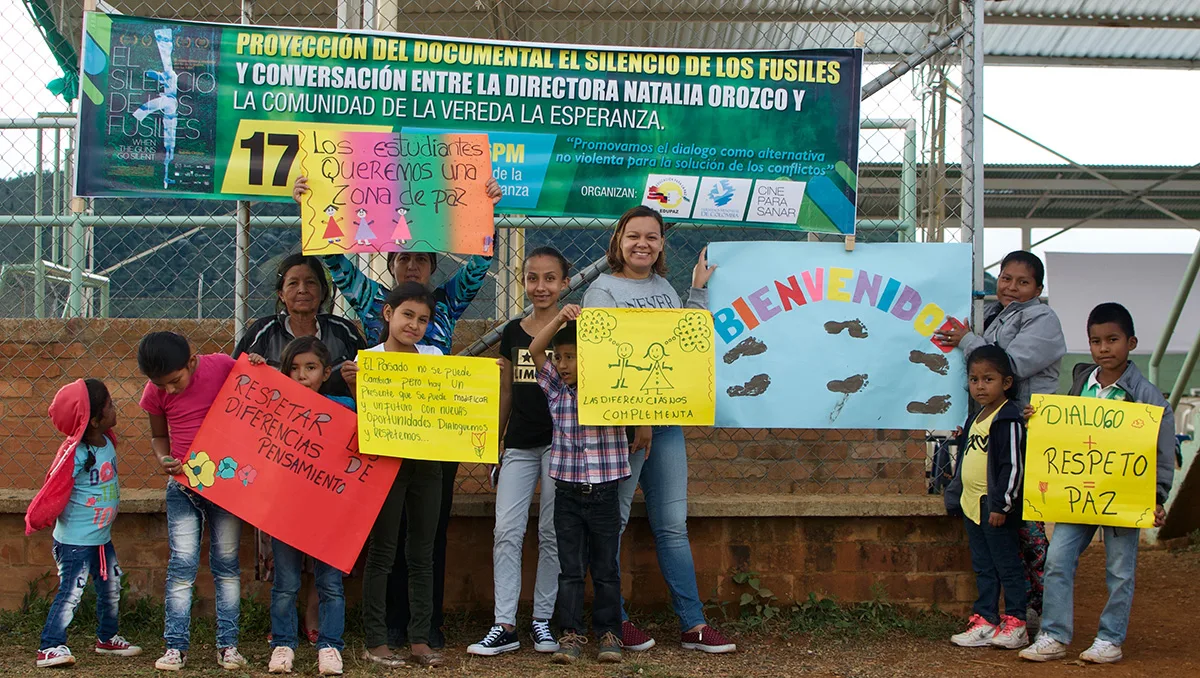 Proyección al aire libre en la vereda La Esperanza, Cauca